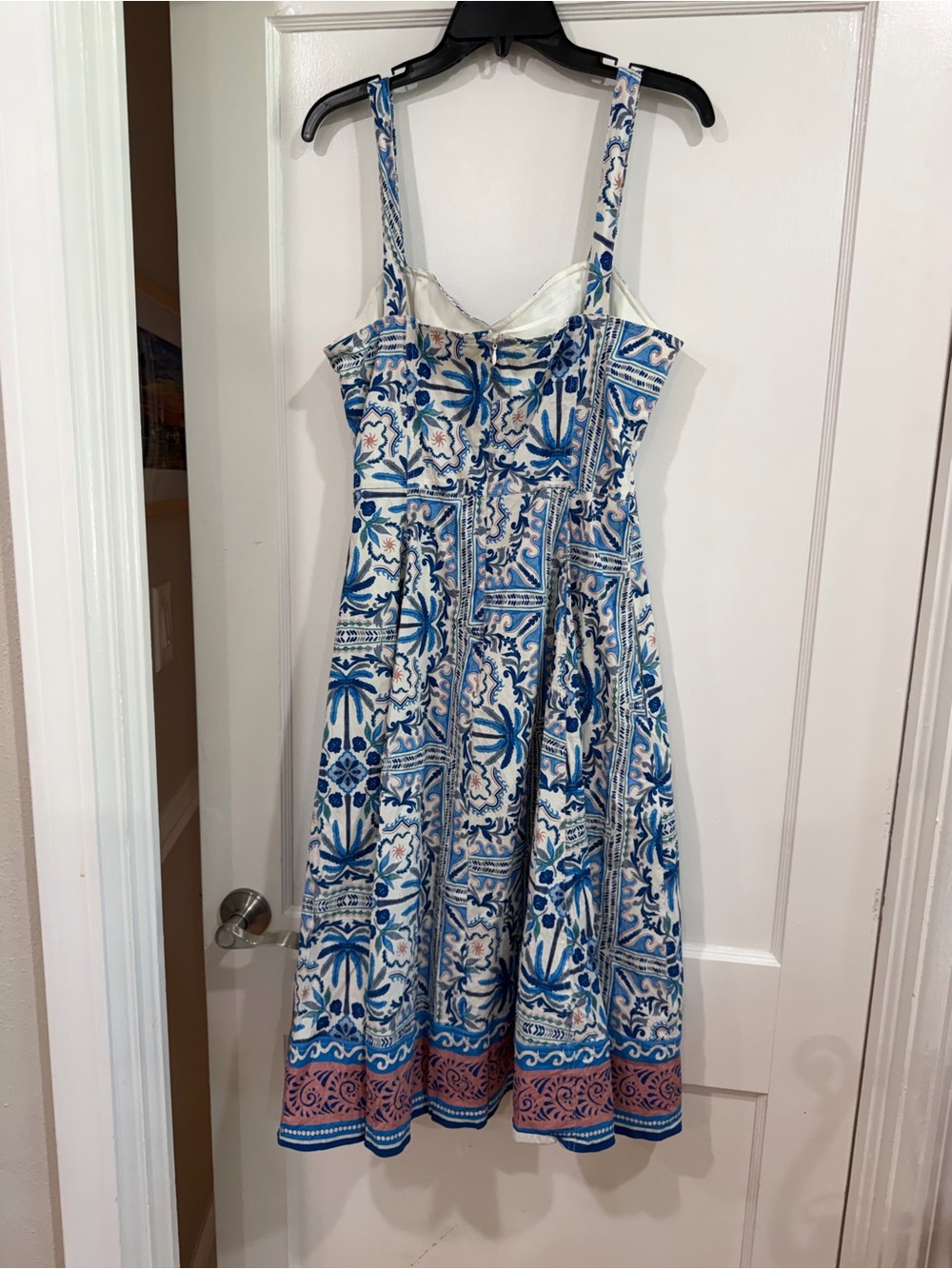 Avec Les Filles Blue and Cream Floral Print Midi Dress - Picture 3 of 5